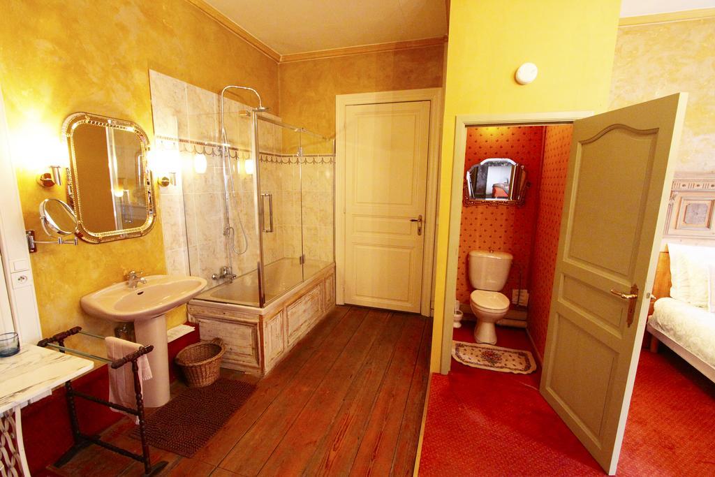 Home Fleuri Guesthouse Брюгге Номер фото